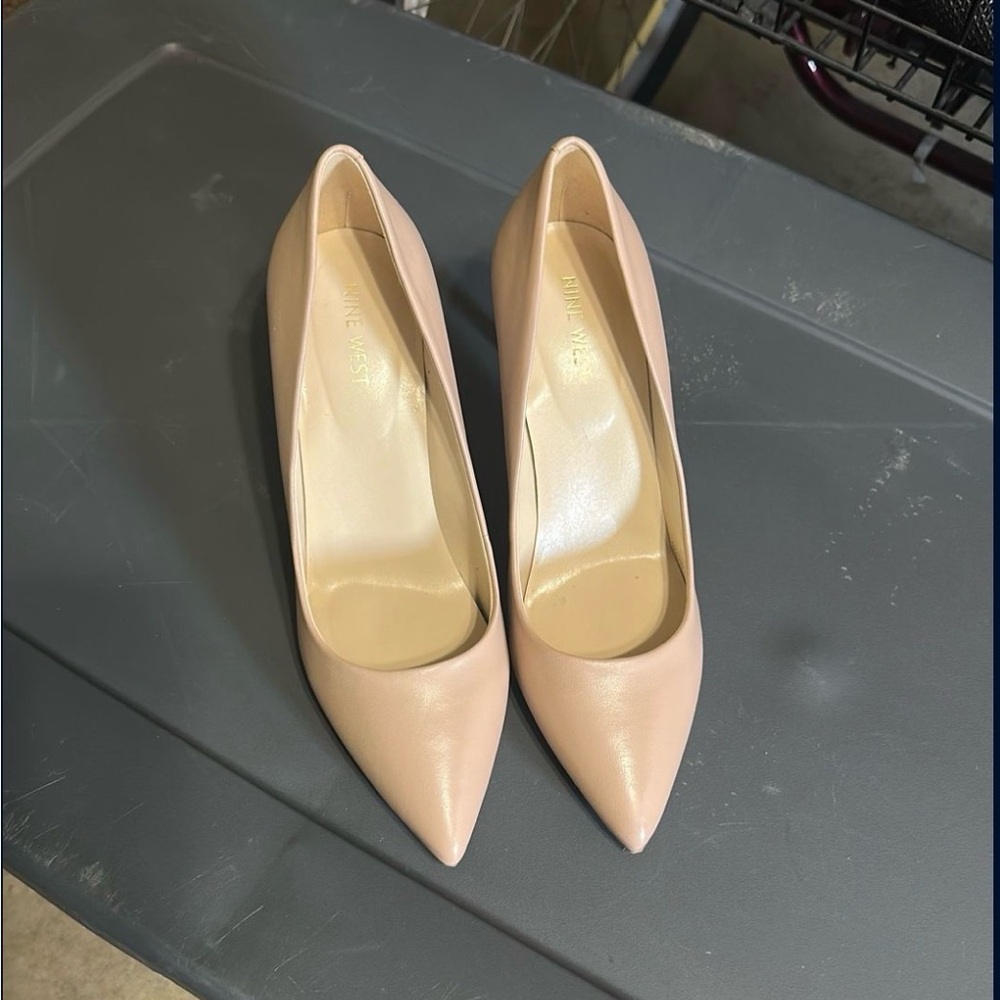 Nine West Blush Pink Pointed-Toe Pumps